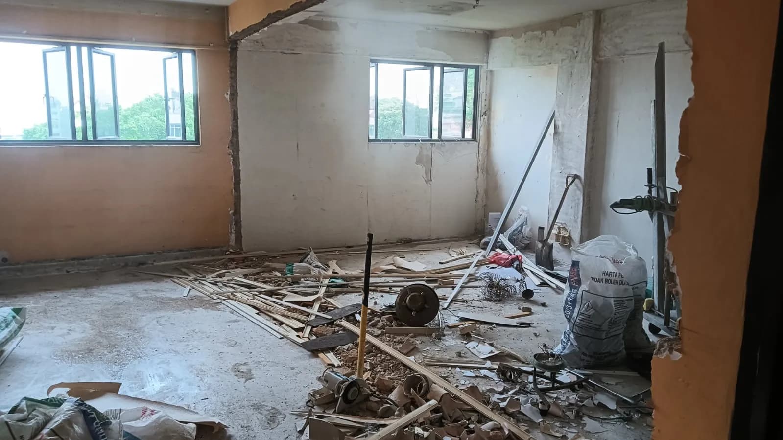 Complete Hacking & Demolition Solutions